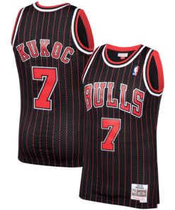 Toni Kukoc Chicago Bulls Mitchell &amp Ness 199596 Hardwood Classics Swingman Jersey - Black